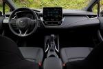 Toyota Corolla SE Hatchback 2018 года (NA)